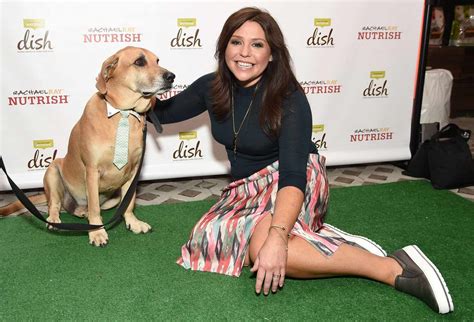 Rachael Ray TV show recipes showcase the cooking star’s home-cooking skills and those of her well-known friends. In addition to cooking, episodes share features on romance, family, fashion and beauty, home life, celebrities, health, work an...